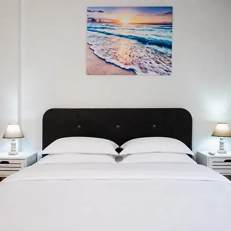 דירה Sunny 2br Iraklia *